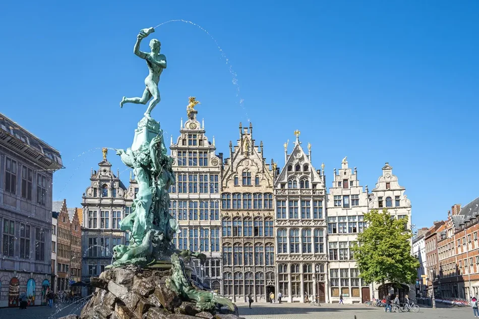 grand place antwerp