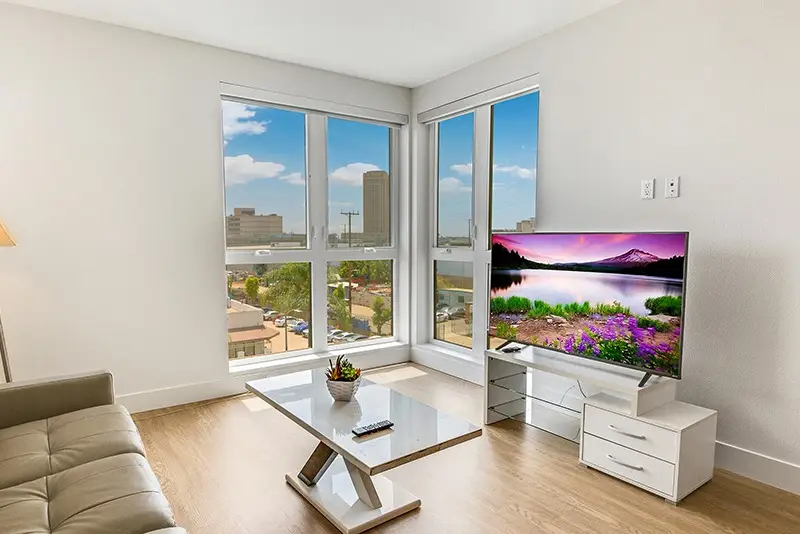 llewellyn with living room