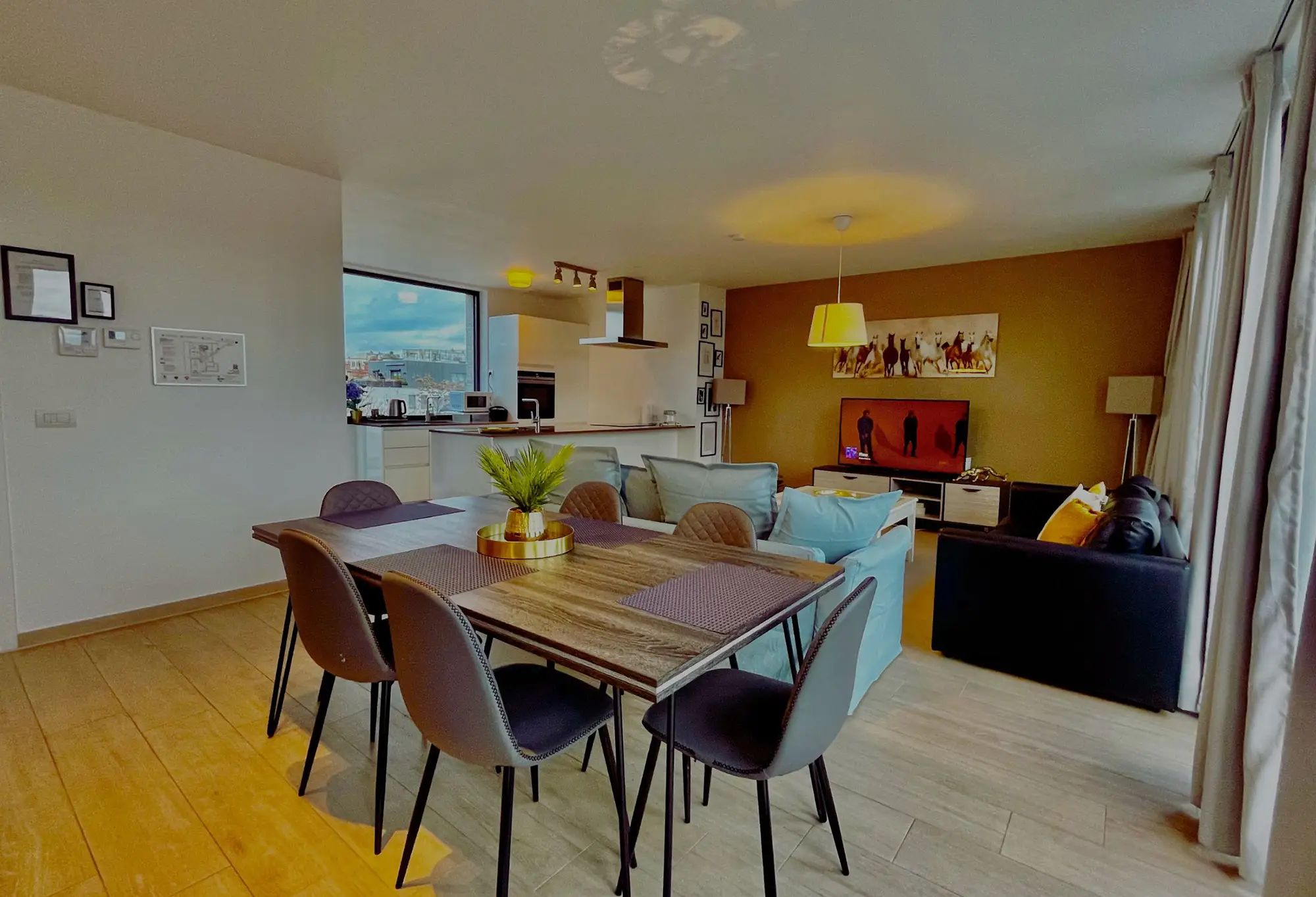 one lux stay in antwerp diamond district