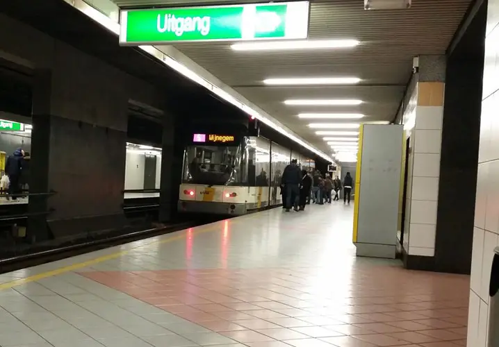 antwerp metro