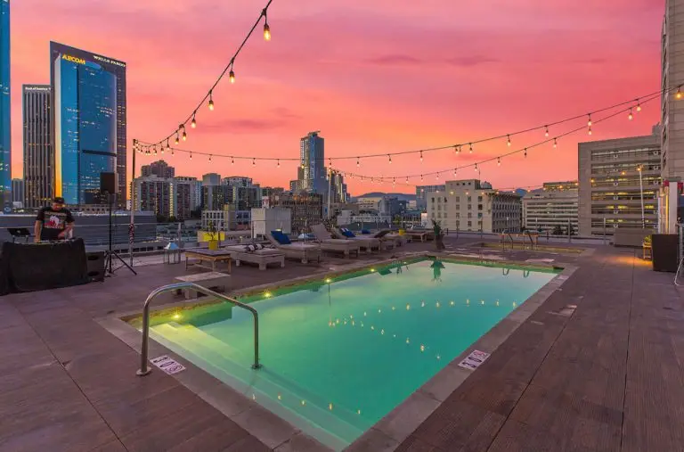 hwh hotel rooftop swimming pool