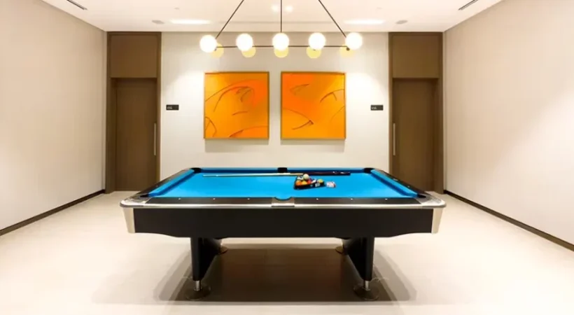 dubai grande signature residences pool table